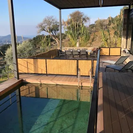 Hotel With A Pool And Terrace In Bodrum Gumusluk